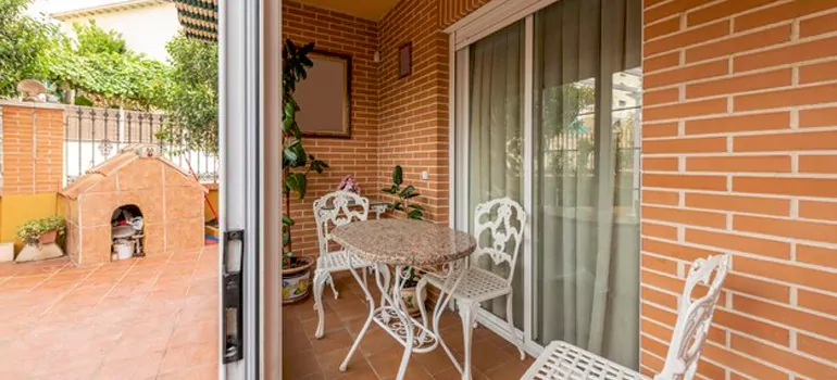 Adding Porch Enclosures To Your Home in Myrtle Grove, FL