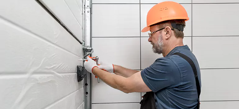 Garage Door Repair in Myrtle Grove