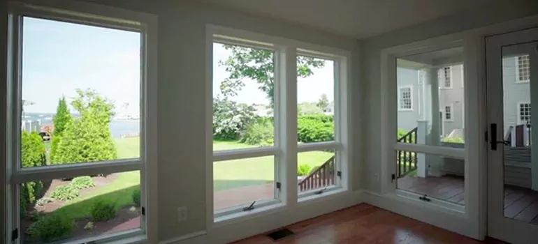 Double-hung Window Repair in Myrtle Grove, FL